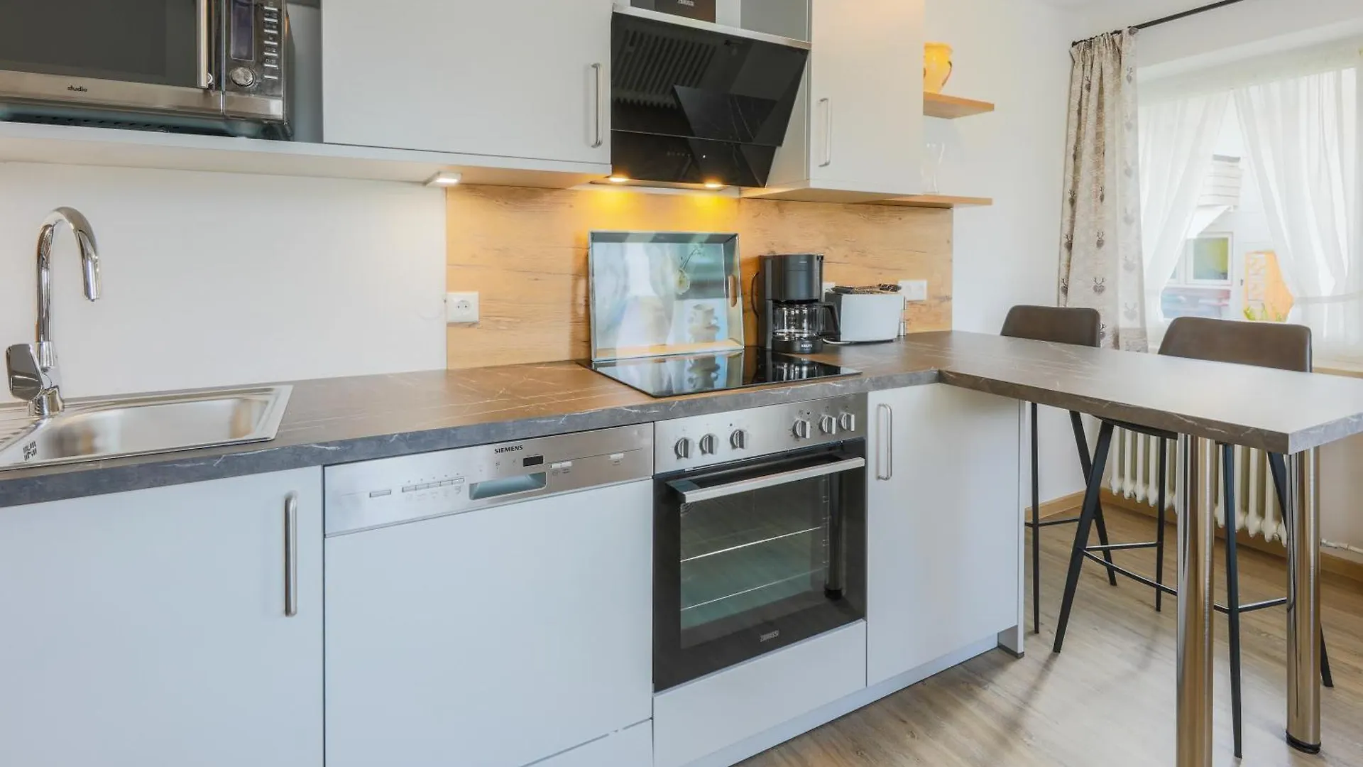 Διαμέρισμα Ferienwohnungen - Alpenhotel Fischer 4 Sterne - Landhaus Inge Adults Only Μπερχτεσγκάντεν